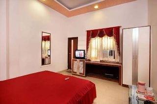 Mandakini Kanpur Buitenkant foto